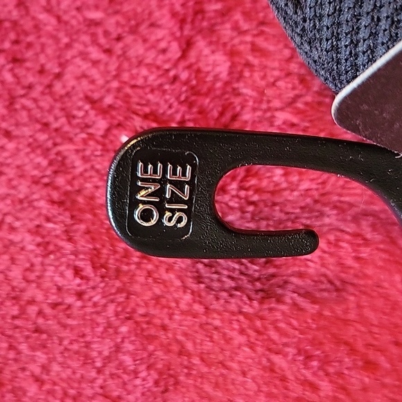 IGLOOS UNISEX ONE SIZE Black Ribbed warm HAT NWT - Picture 5 of 6